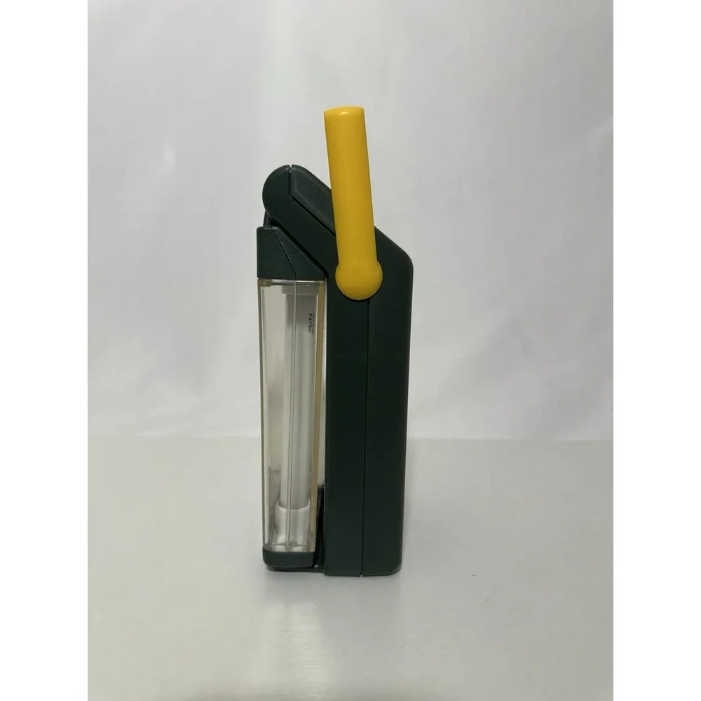 Energizer Folding Multi-Position Fluorescent Area Light.